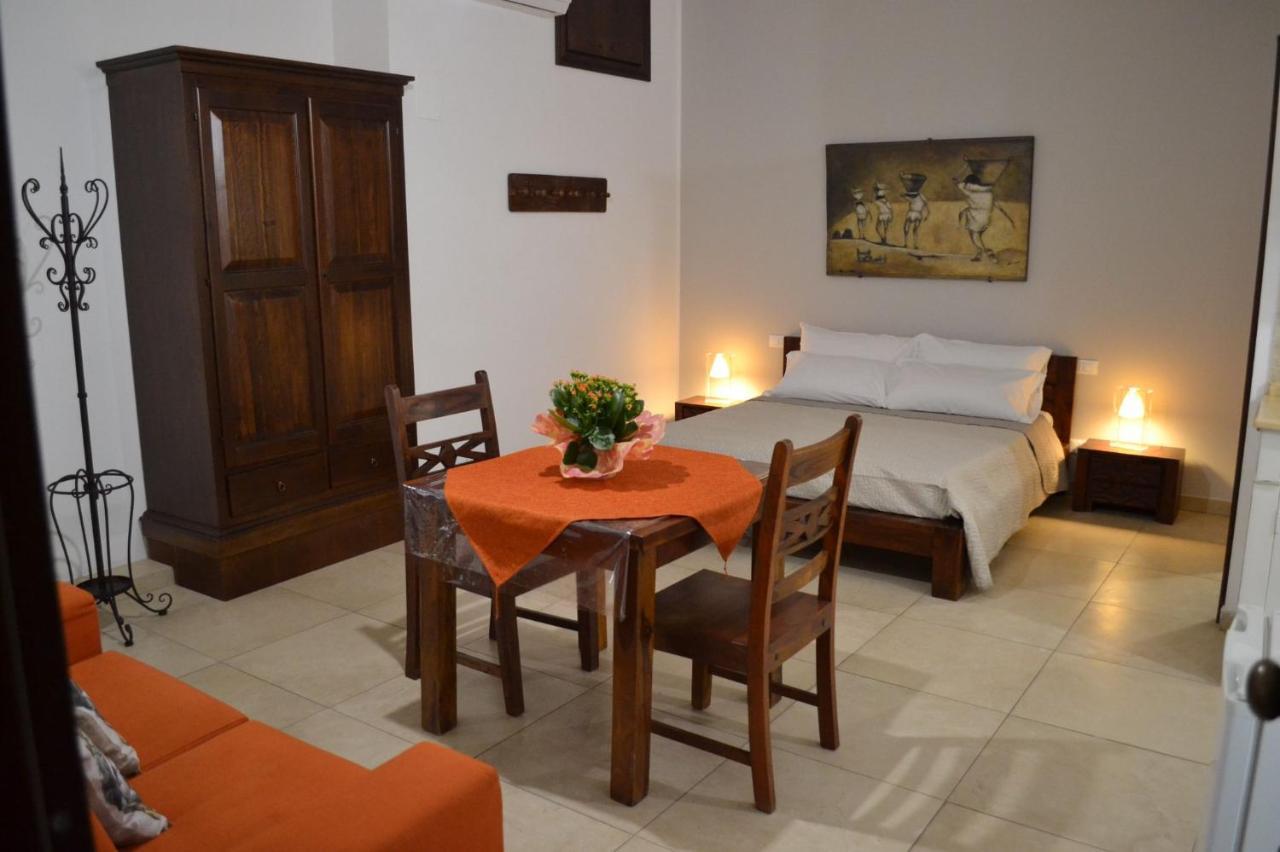 Il Moro E La Siciliana Appartement Trapani Buitenkant foto